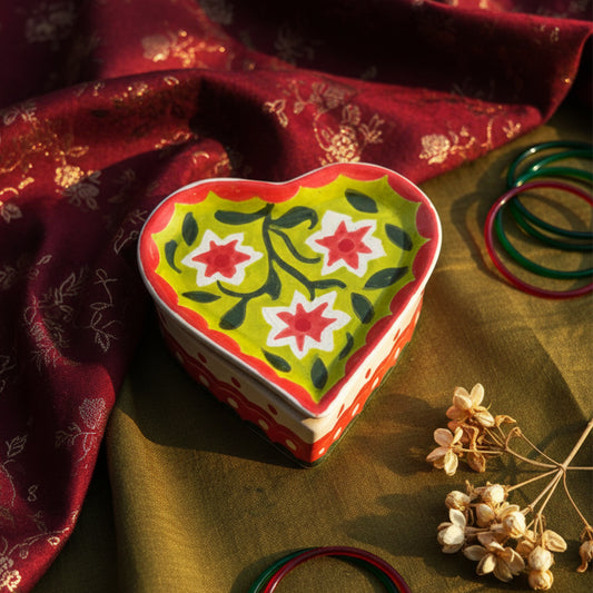 Strawberry Matcha Flowers Jewelry Box